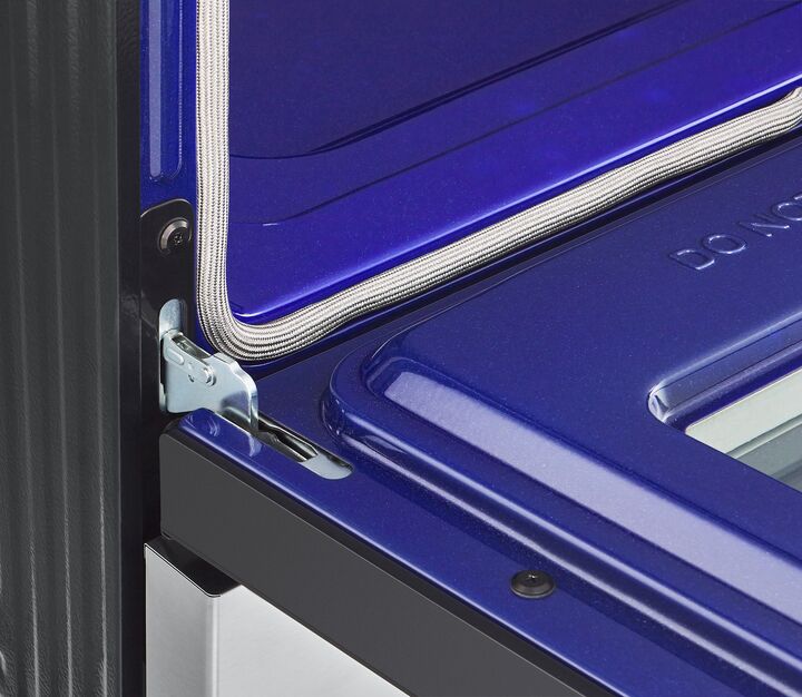 LG Smudge Resistant Stainless Steel Smart Wi-Fi Enabled Electric Slide-in Range with EasyClean® ( 6.3 cu ft.) - LSEL6331F