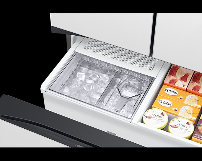 Samsung BESPOKE 36" French-Door Refrigerator with Autofill Pitcher (Without Panels) (30.1 Cu.Ft.) - RF30BB6200APAA