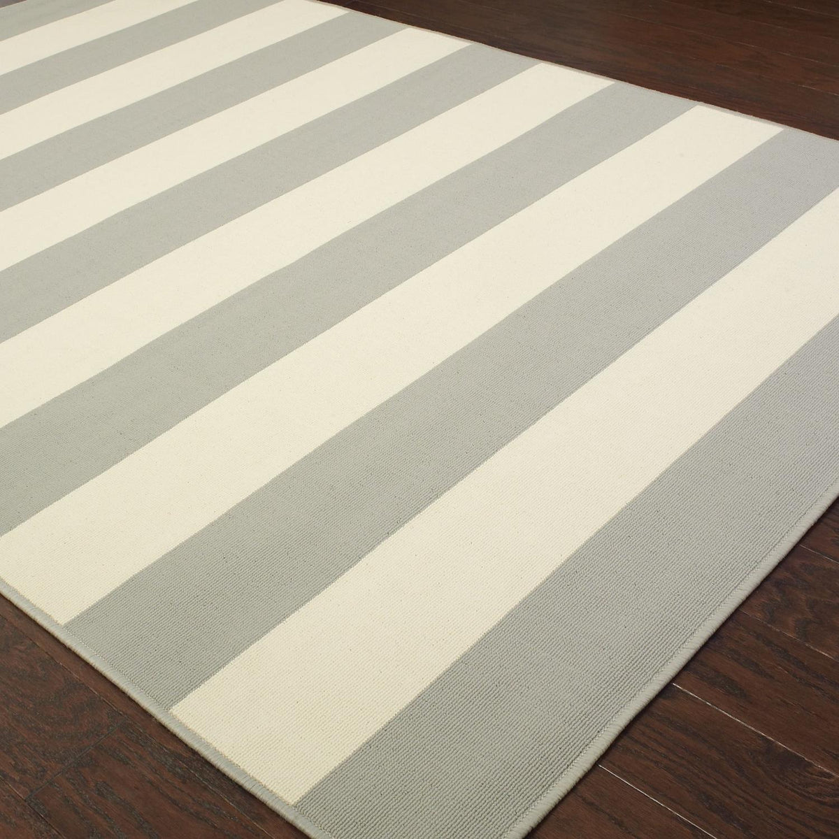 Calypso W4768HL Striped Indoor/Outdoor Area Rug (3'7"X5'6")