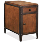 Pinebrook Chairside Table - Distressed Natural Pine