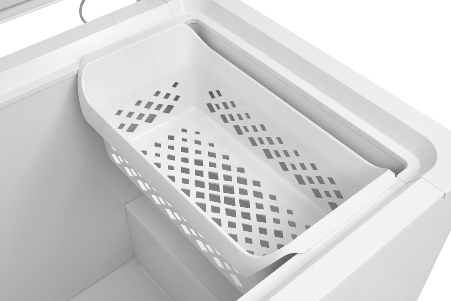 Frigidaire White Chest Freezer (12.8 Cu. Ft.) - FFFC13M4TW