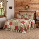 Mayfred Twin Quilt - Khaki/Barn Red