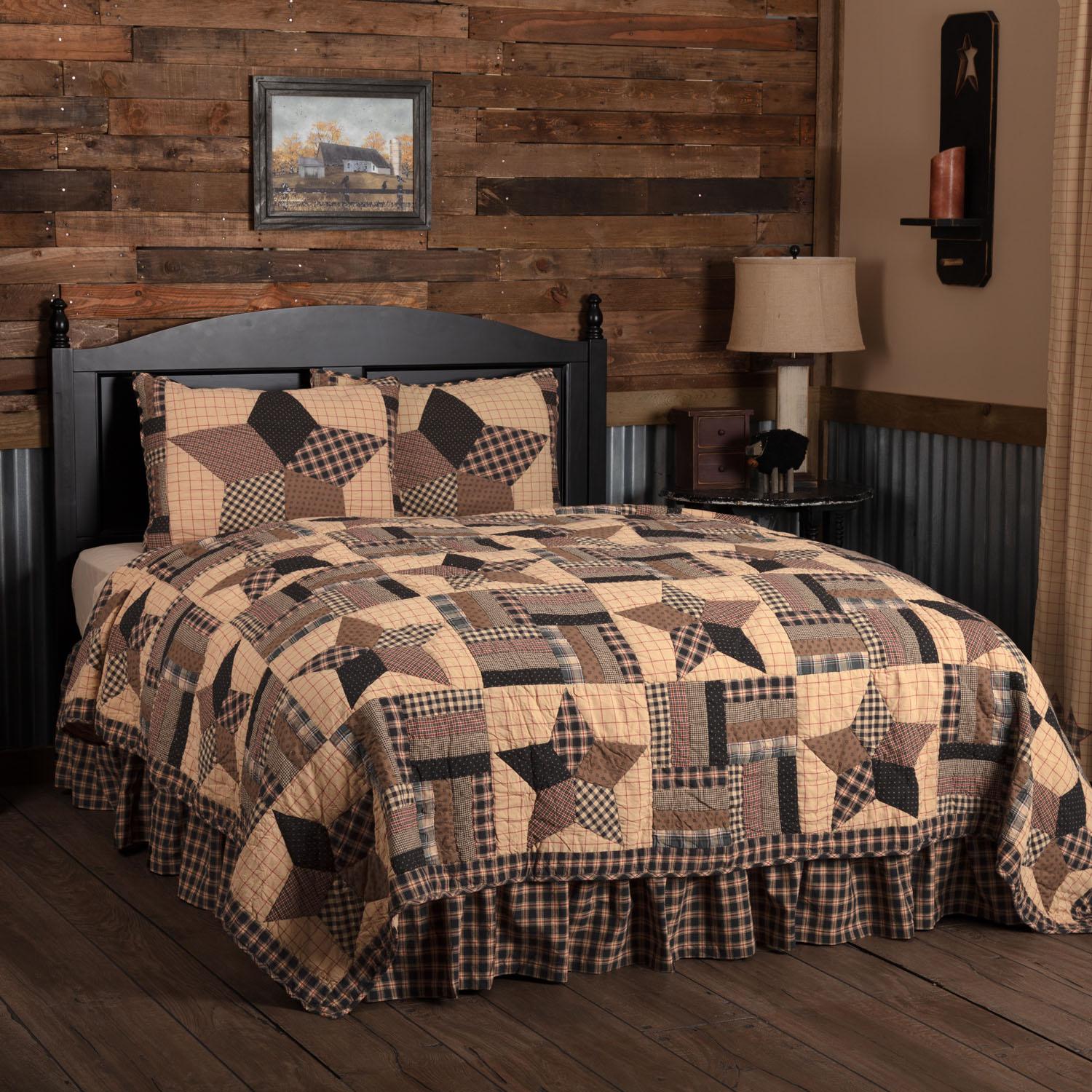 Malta Twin Quilt Set - Khaki/Barn Red