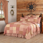 Kiraly Utca I King Quilt - Red