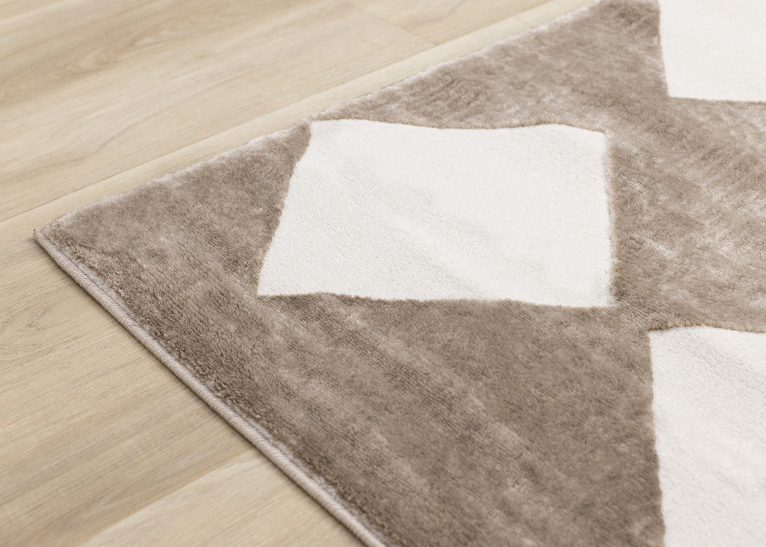 Logan Modern Diamonds Area Rug - 8' X 11' - Brown/Cream