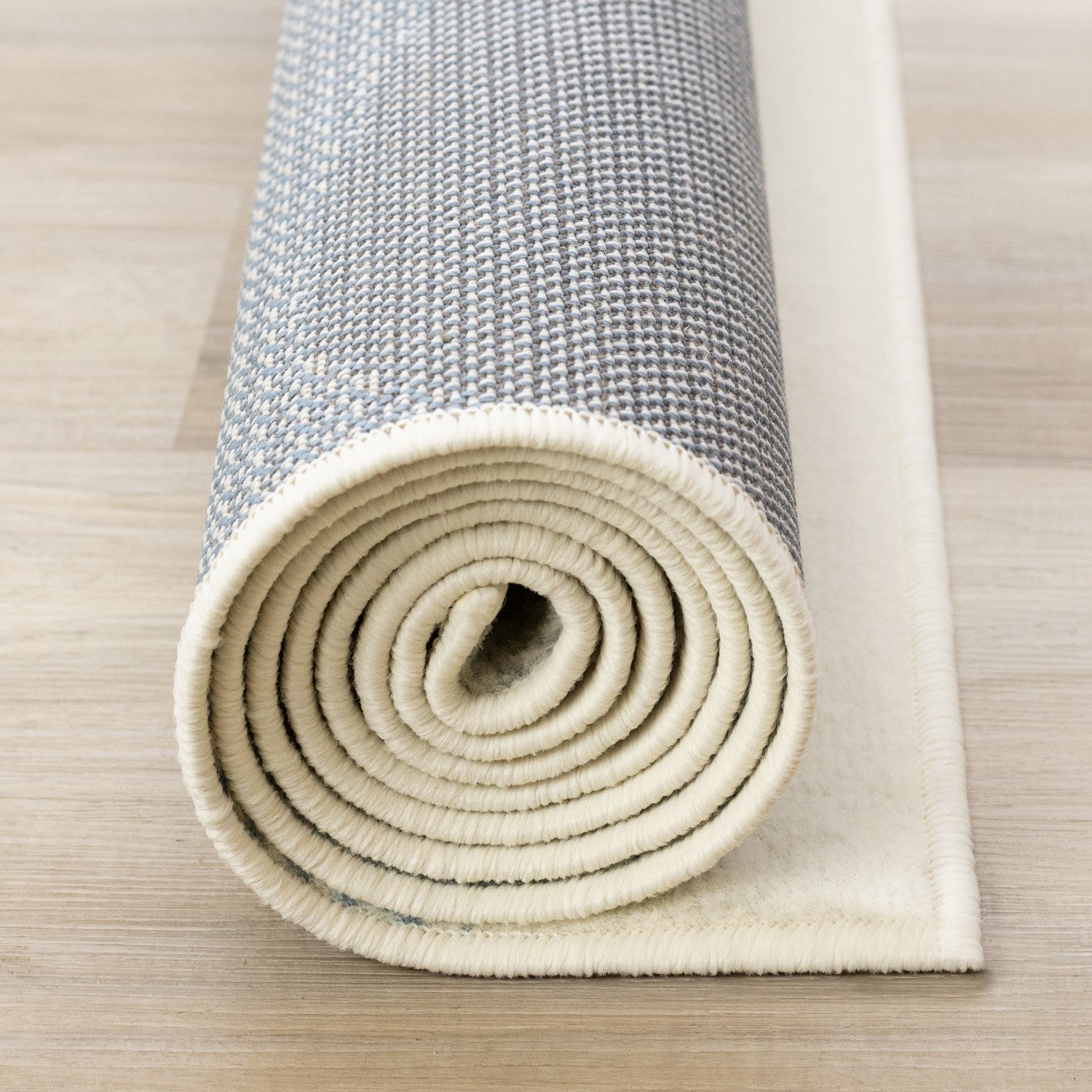 Kids Baby Penguin Area Rug - 4' X 6' - Grey/Blue