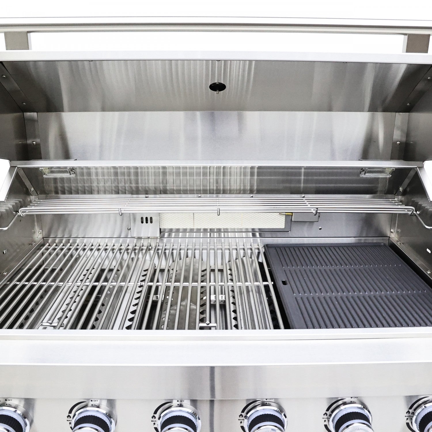 Forno Bulnes White Countertop Outdoor Kitchen with 40" 84,000 BTU BBQ and Beverage Centre - FODKT2520WHT