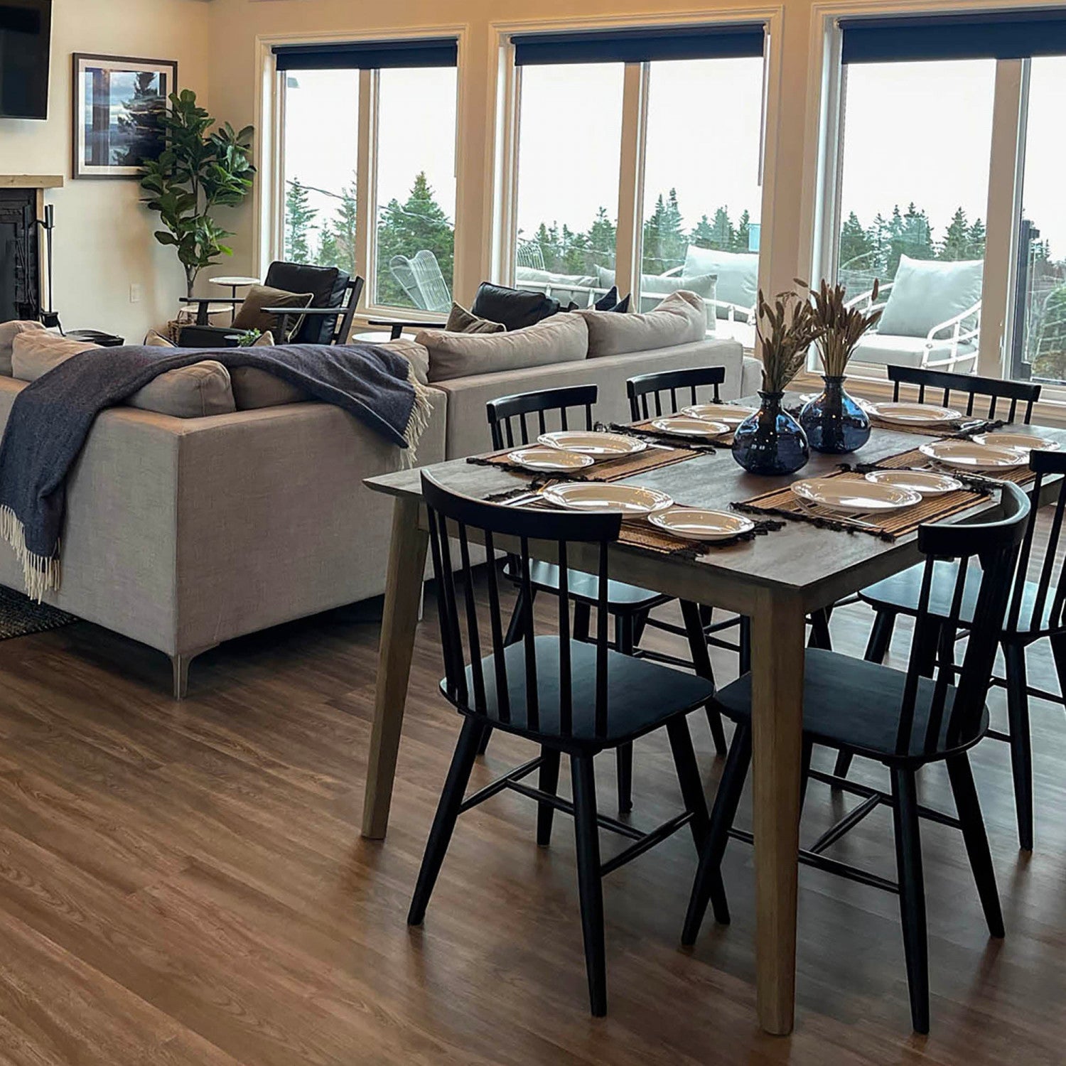 Dorsen Dining Chair - Black - Set of Two