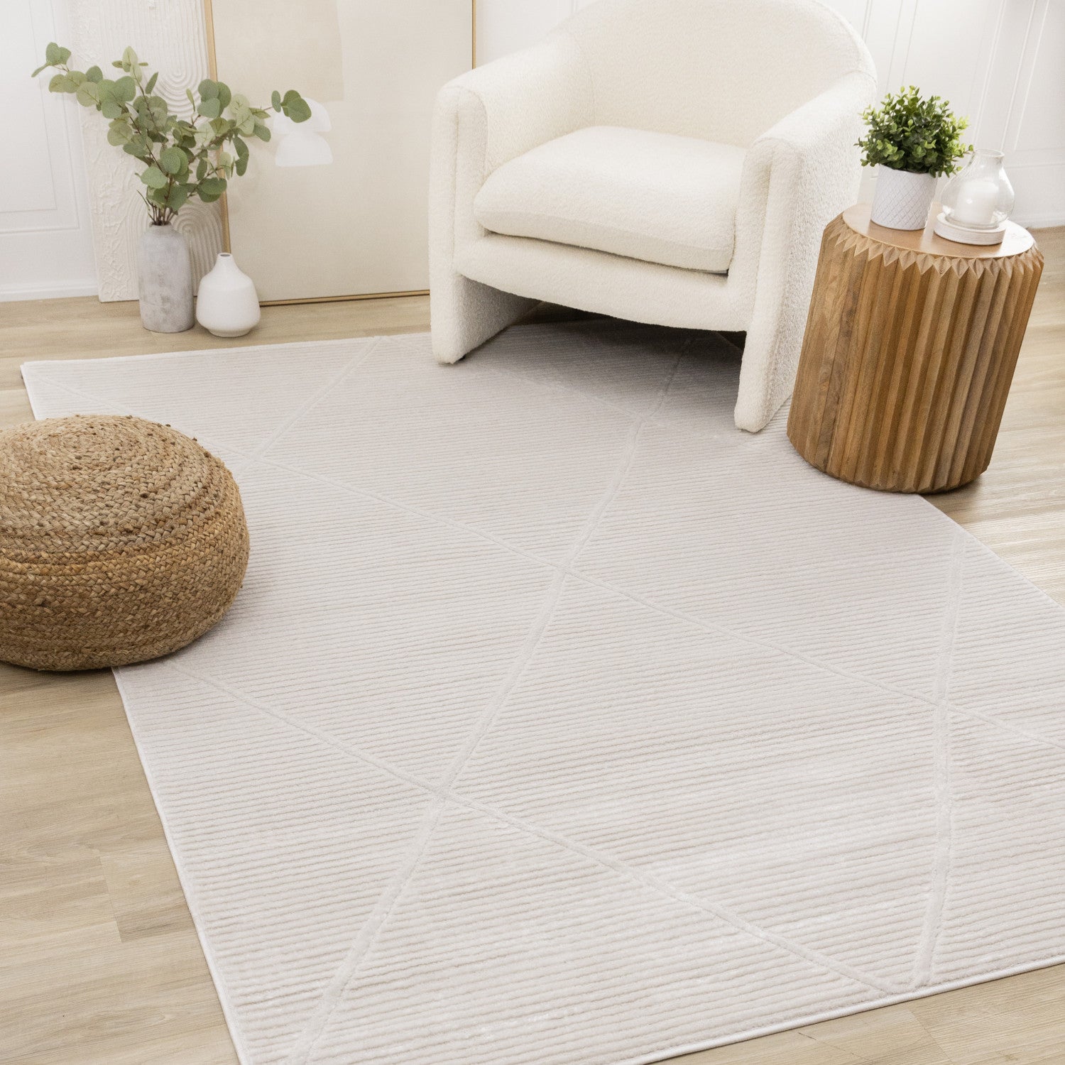 Logan Modern Lines Area Rug - 8' X 11' - Cream