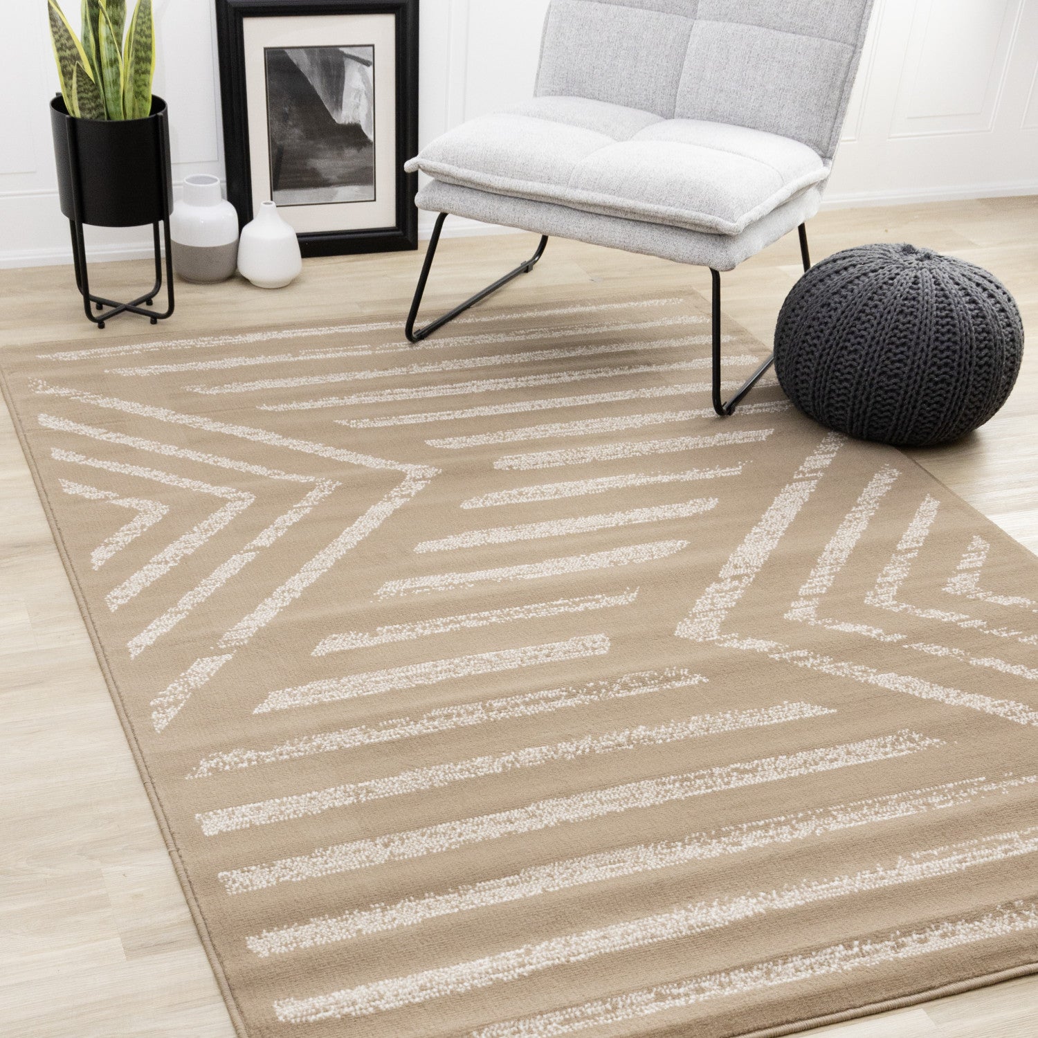 Functional Contemporary Lines Area Rug - 8' X 11' - Brown/Cream