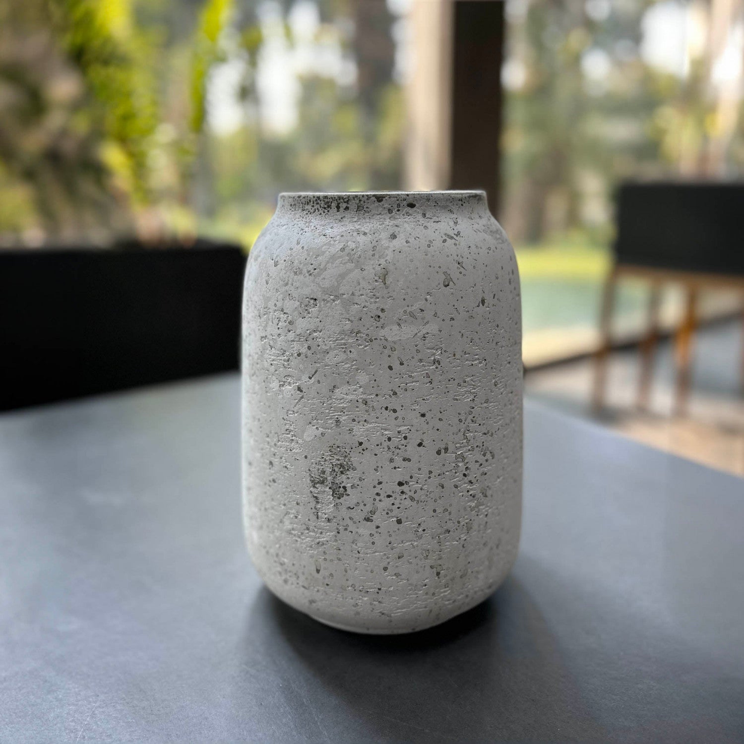 Kolvyr Large Planter - Antique White