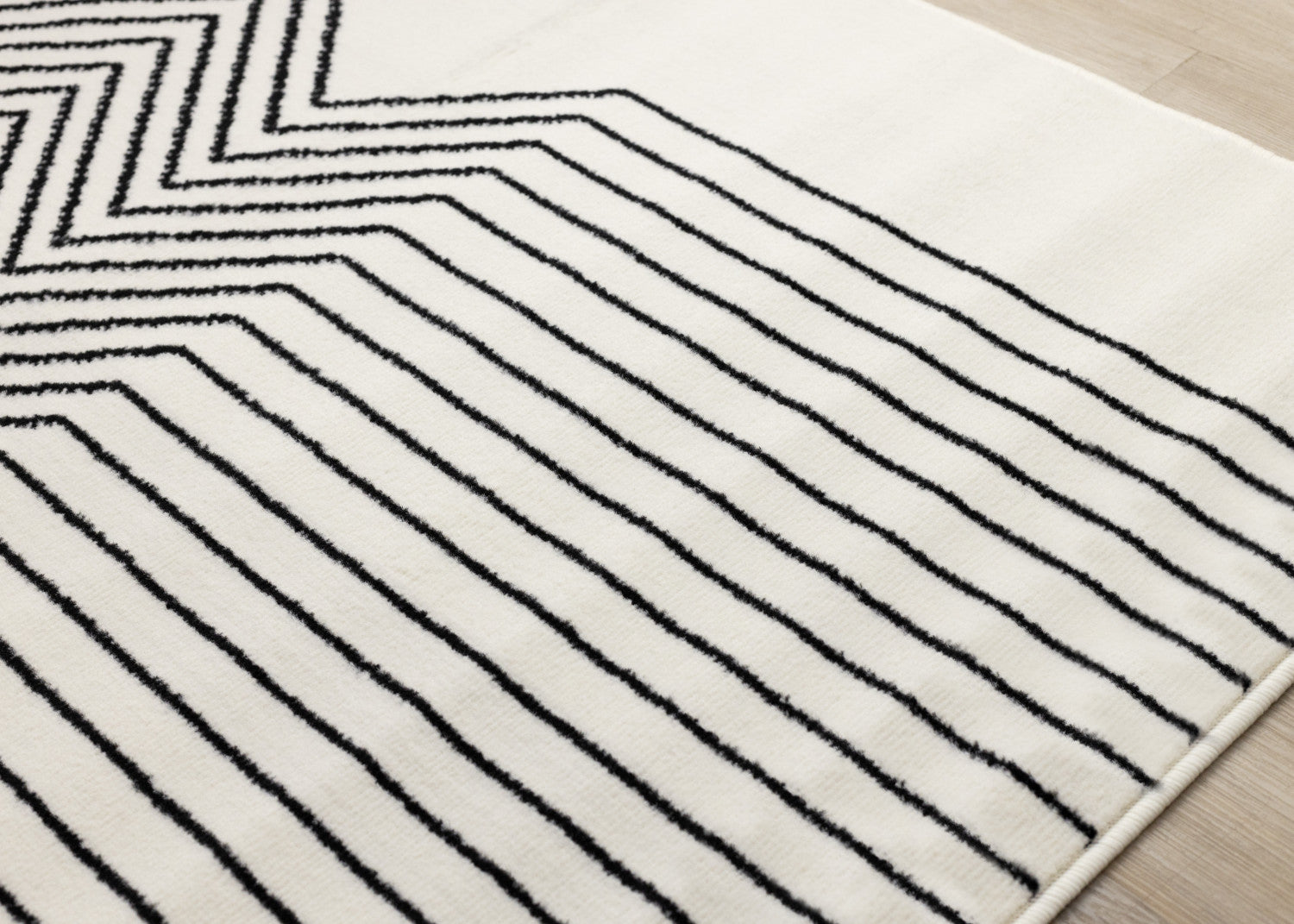 Functional Modern Soundwaves Area Rug - 5' X 8' - White/Black