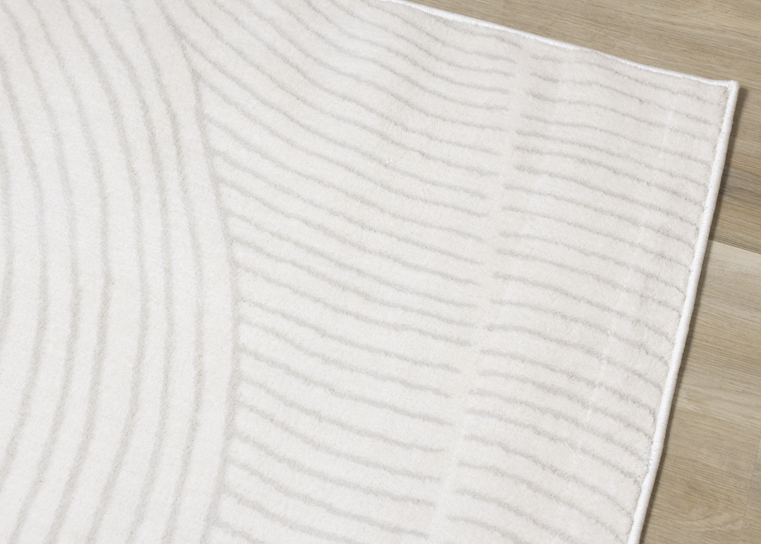 Hillary Modern Swirls Area Rug - 5' X 8' - Cream