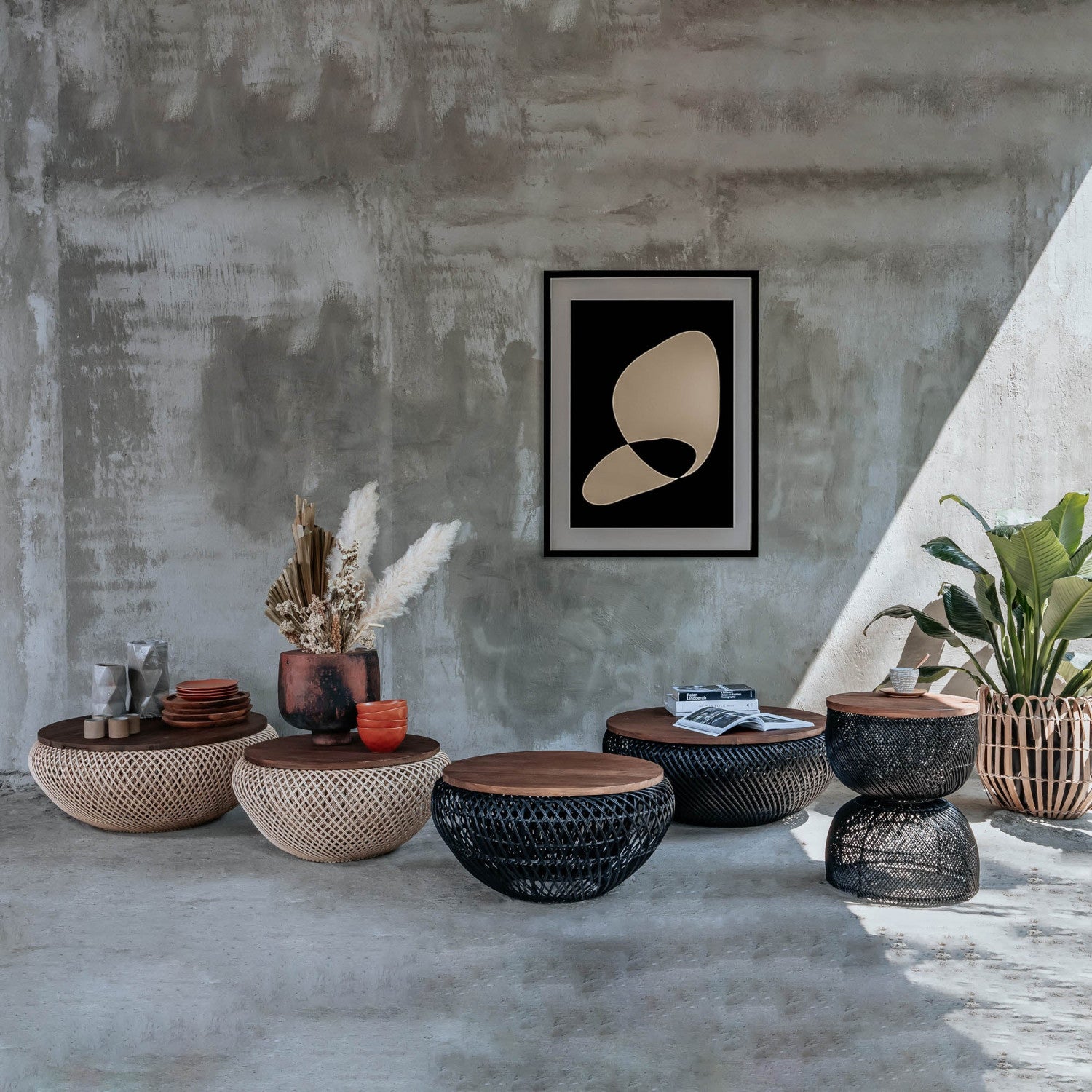 Bayan Wave Side Table - Black