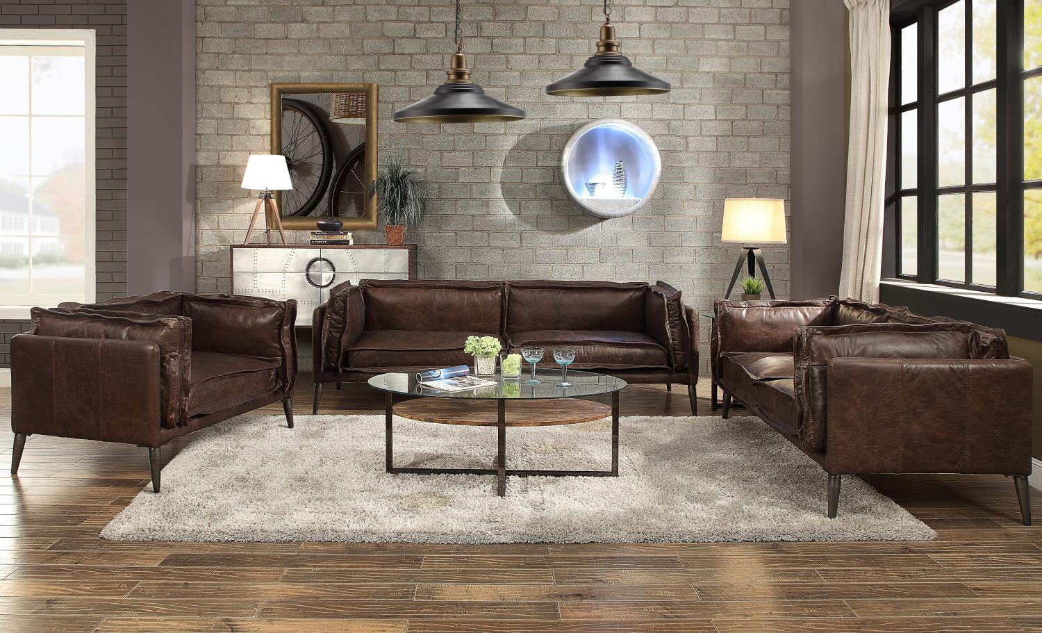 Charlie Brown - I Leather Chair