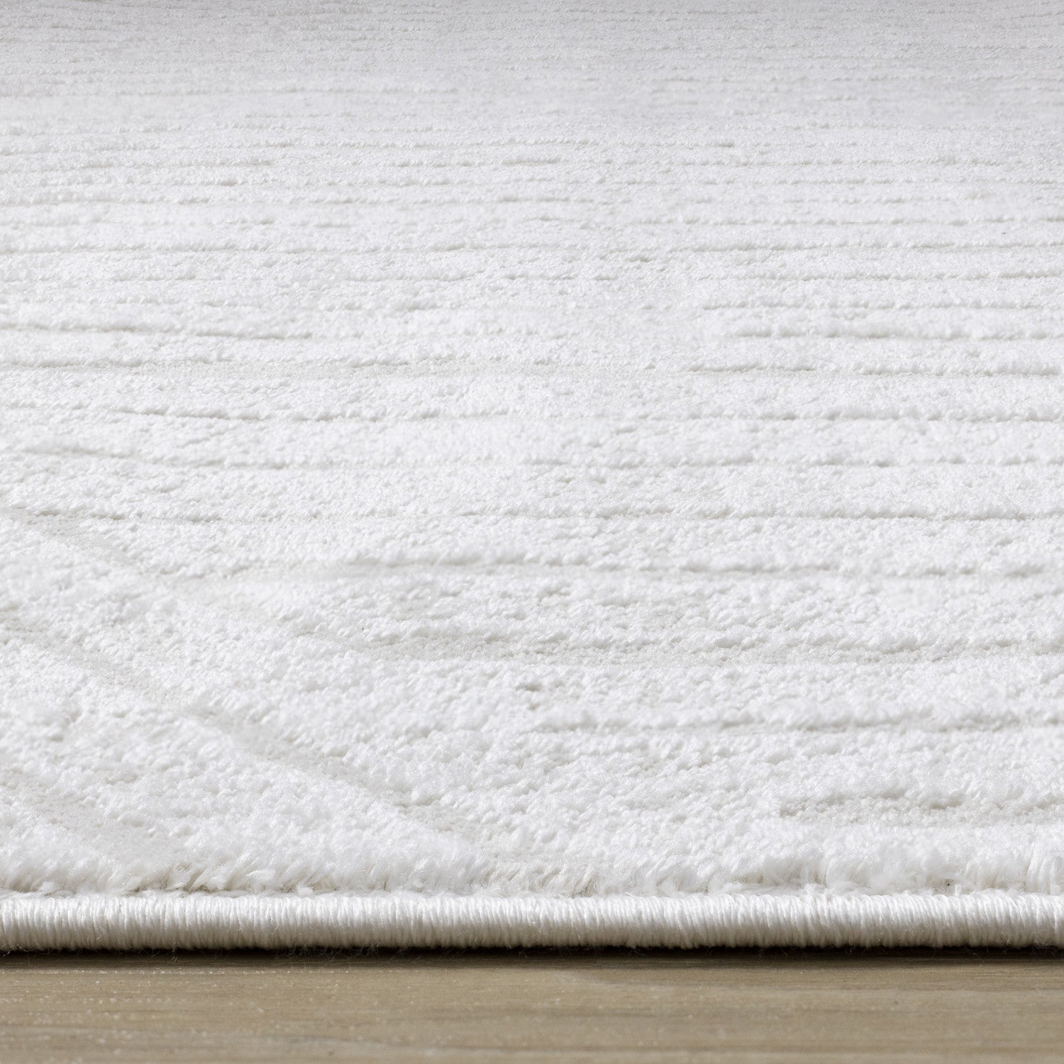 Hillary Modern Lines Area Rug - 7' X 10' - Cream