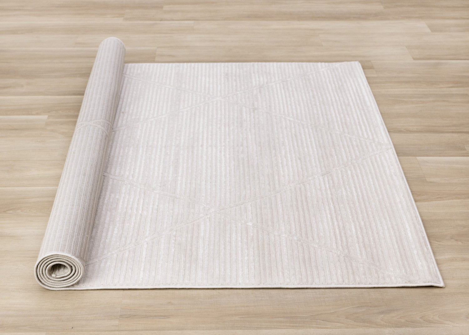 Logan Modern Lines Area Rug - 8' X 11' - Cream