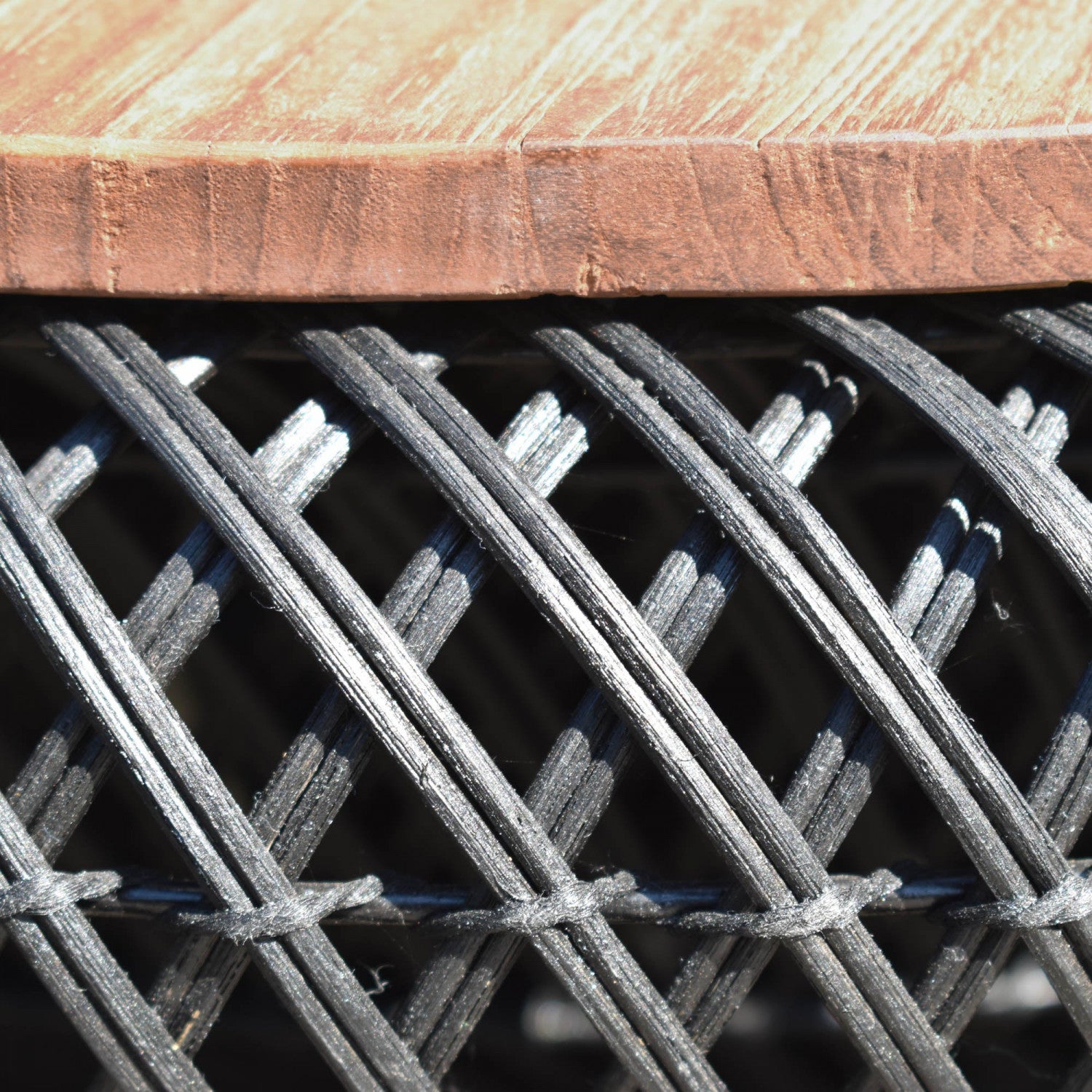 Bayan Wave Side Table - Black