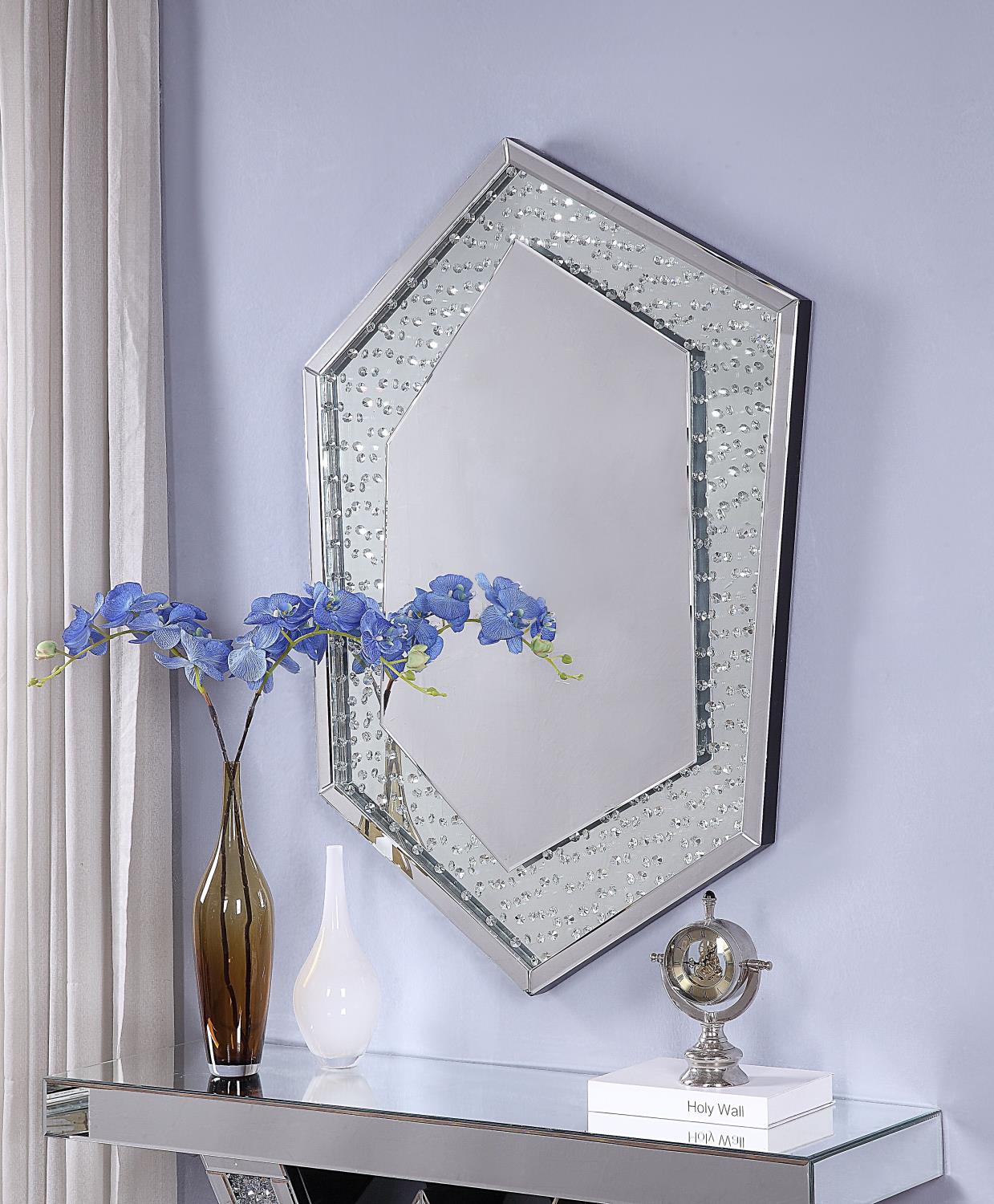 Aki Wall Décor