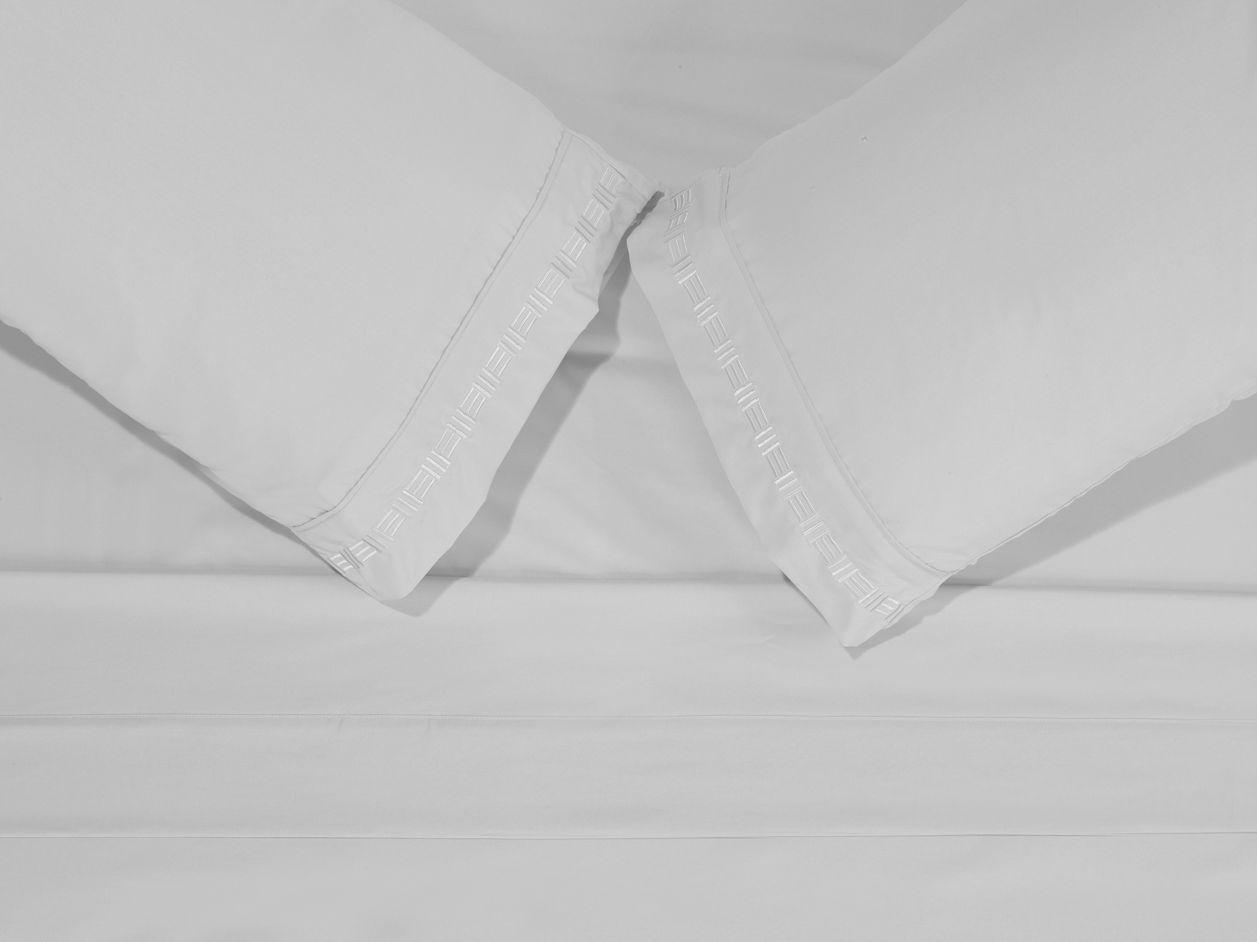 Nilus Queen Sheet Set - White