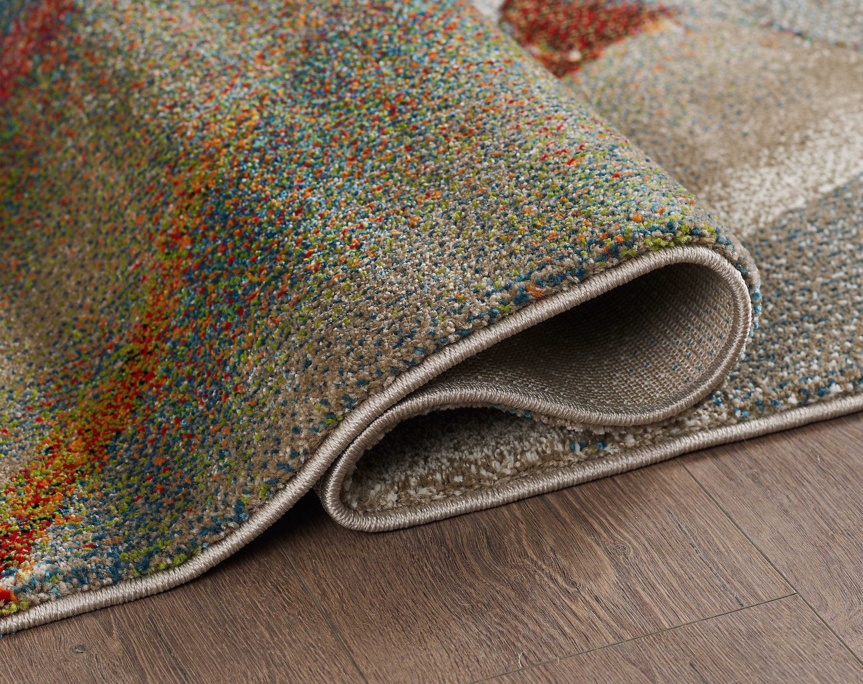 L2 Decor Diamond Area Rug 5' x 8' with Underpad - Beige