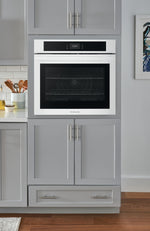 Frigidaire White 30" Single Wall Oven with Fan Convection (5.3 Cu. Ft) - FCWS3027AW