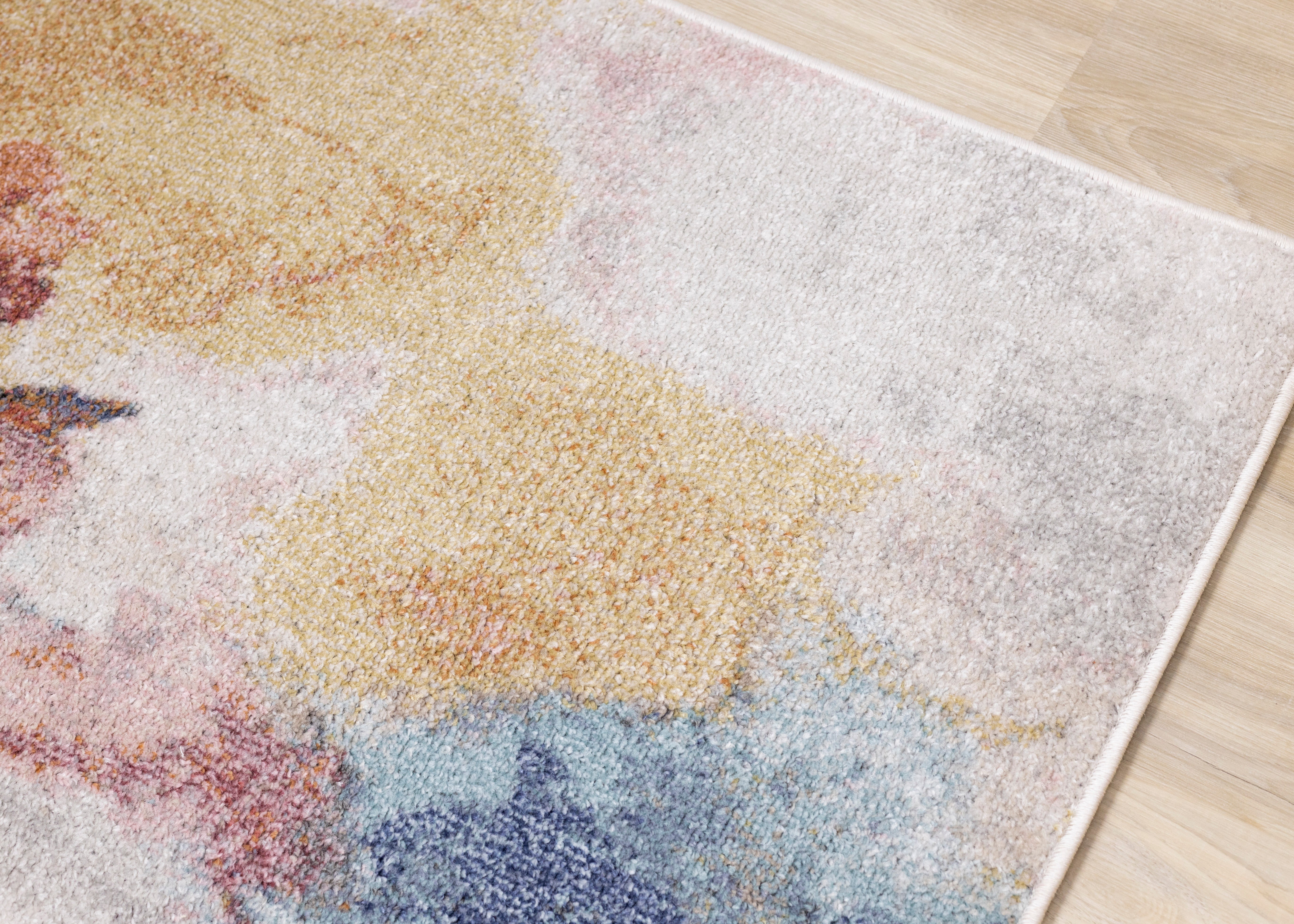 Fresco 6'7" x 9'6" Cherry Blossom Area Rug