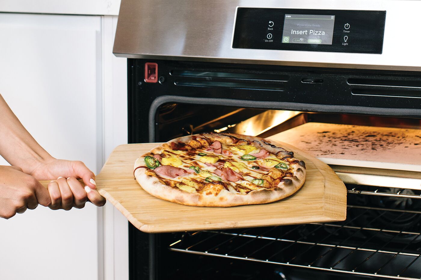 Frigidaire Bamboo Pizza Peel - 5304539430