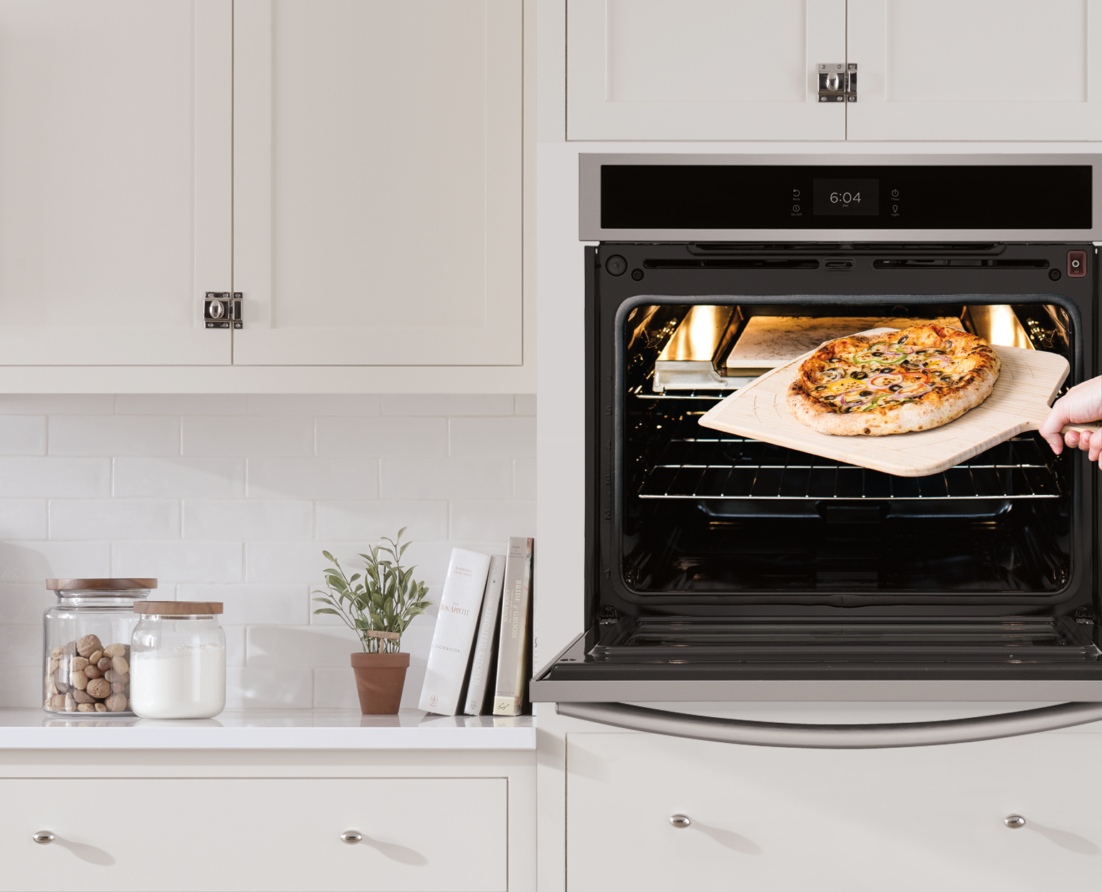 Frigidaire Gallery Stainless Steel 30" Single Electric Wall Oven with Stone-Baked Pizza (5.3 Cu. Ft.) - GCWS3070AF