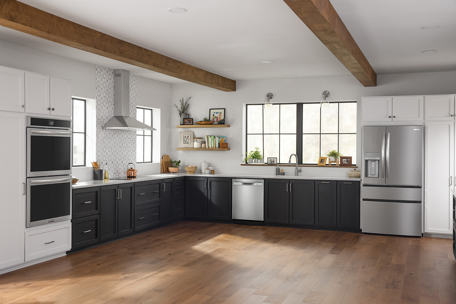 Frigidaire Gallery 24" Smudge-Proof™ Stainless Steel Dishwasher with CleanBoost™ (47 dBA) - GDSP4715AF