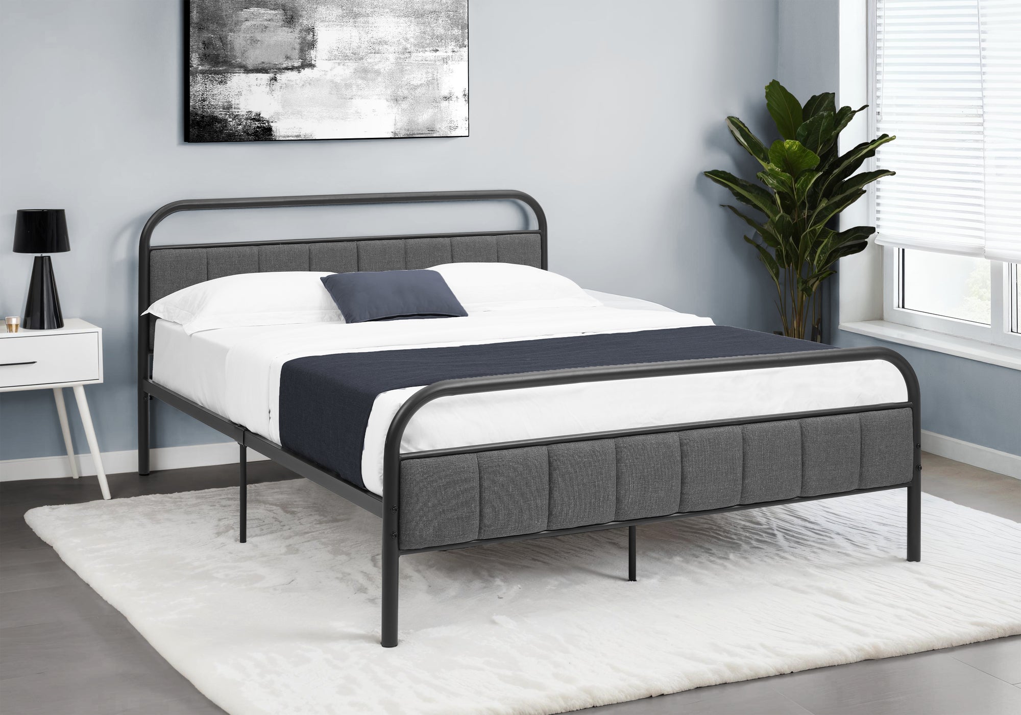 Zyro Queen Bed - Dark Taupe/Black