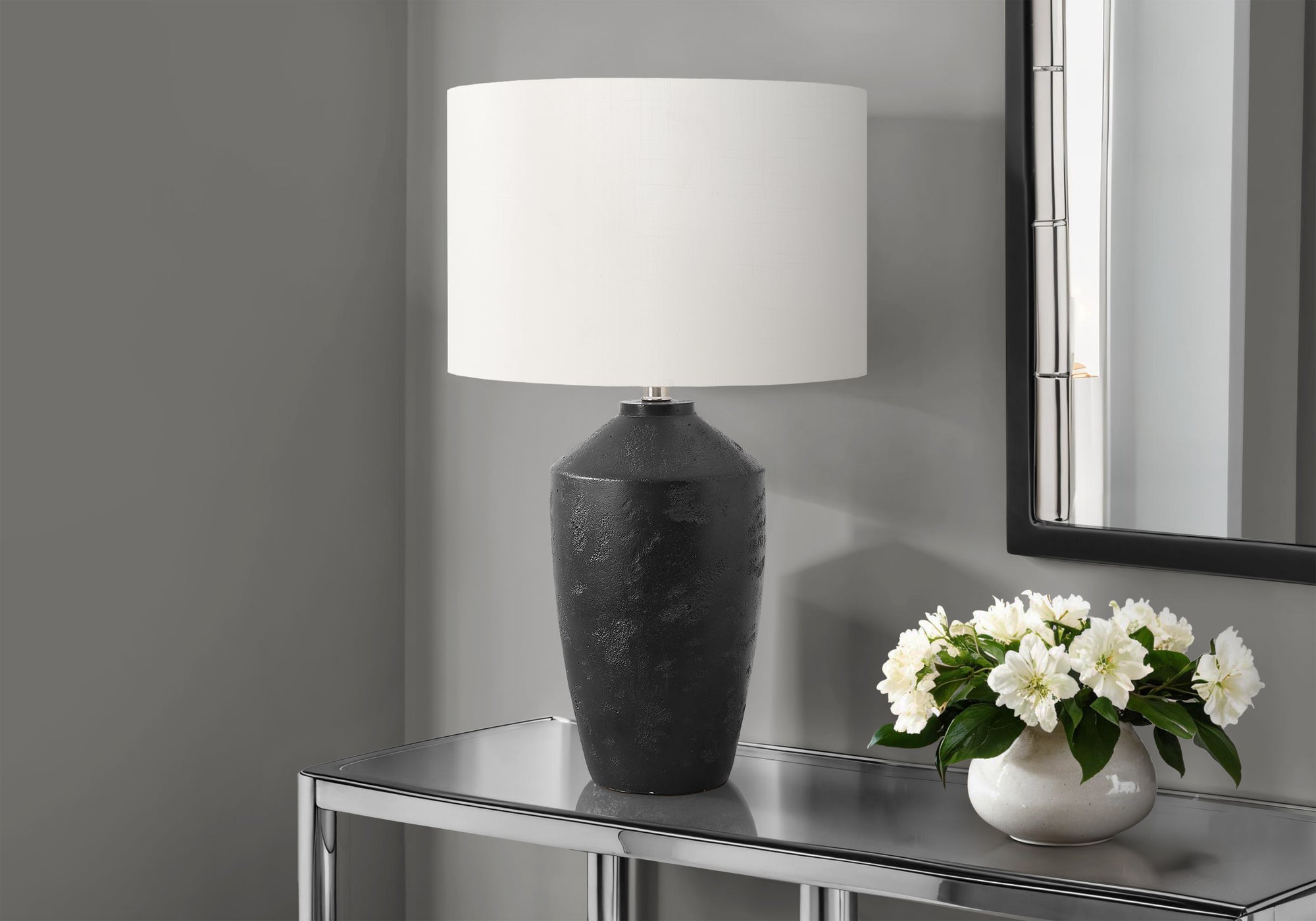 Valeo Table Lamp - Black