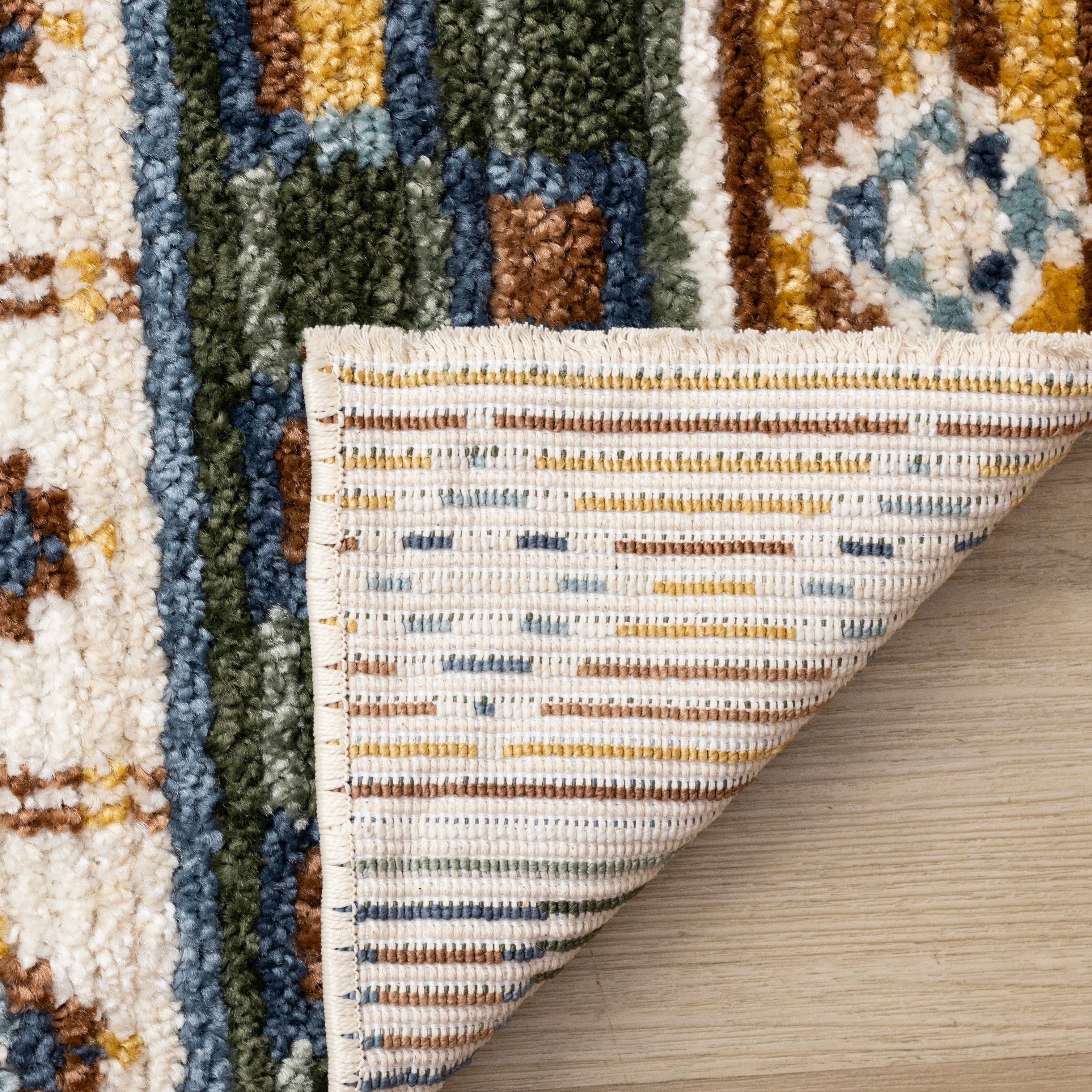 Nala 5'3" x 7'7" Intricate Southwestern Design Area Rug - Yellow, Blue, Green