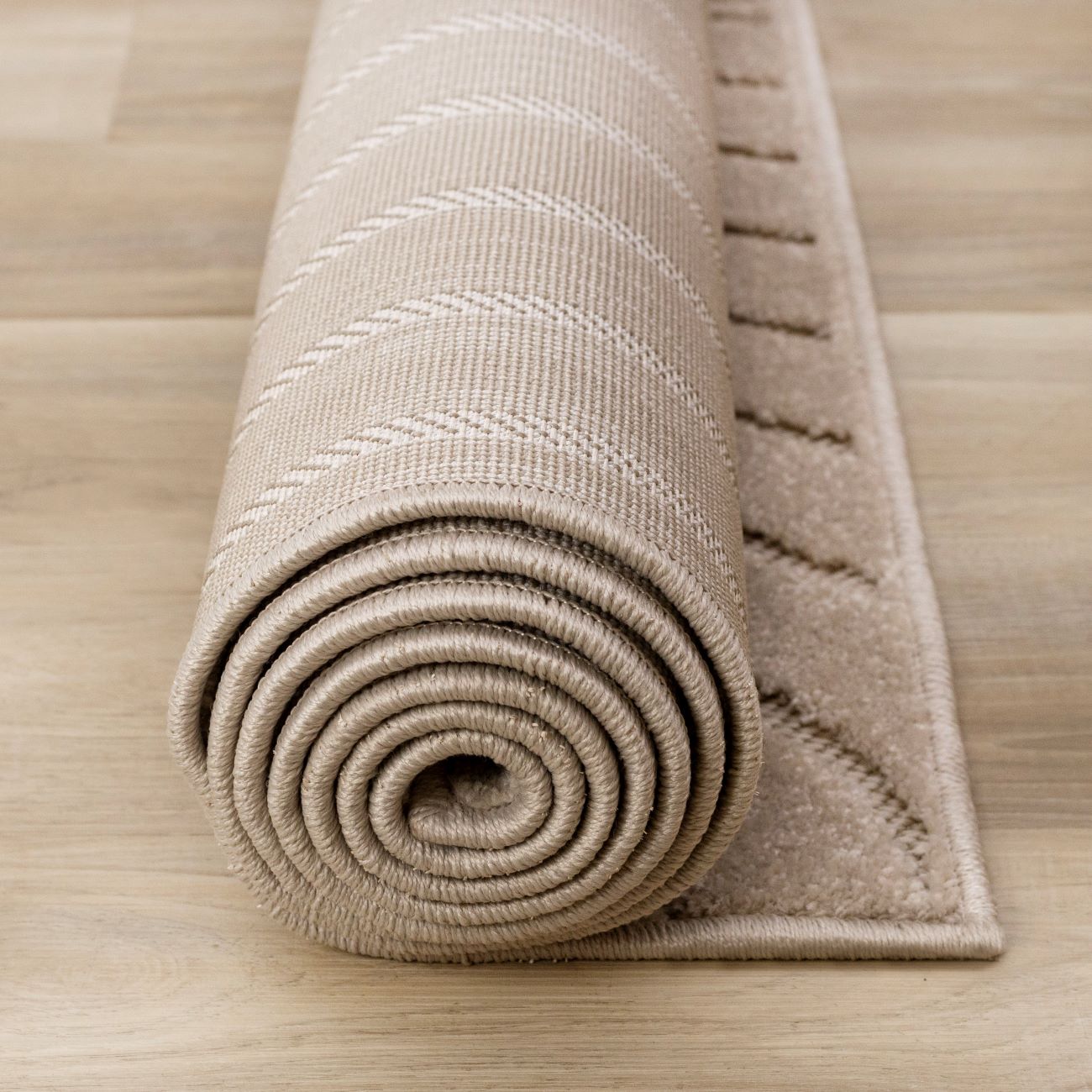 Golden Dunes 6'7" x 9'6" Modern Curved Arches Design Area Rug - Beige