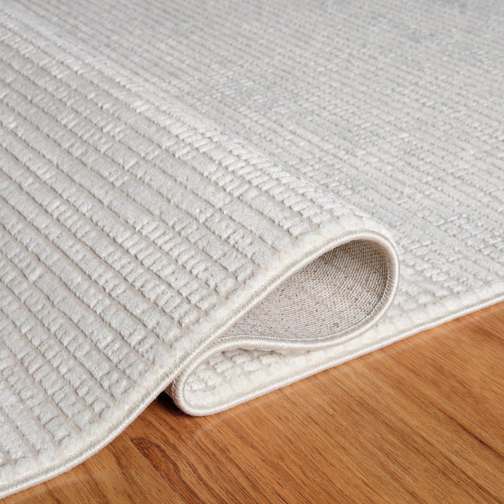 L2 Decor Karizma Area Rug 7' x 10' - Cream