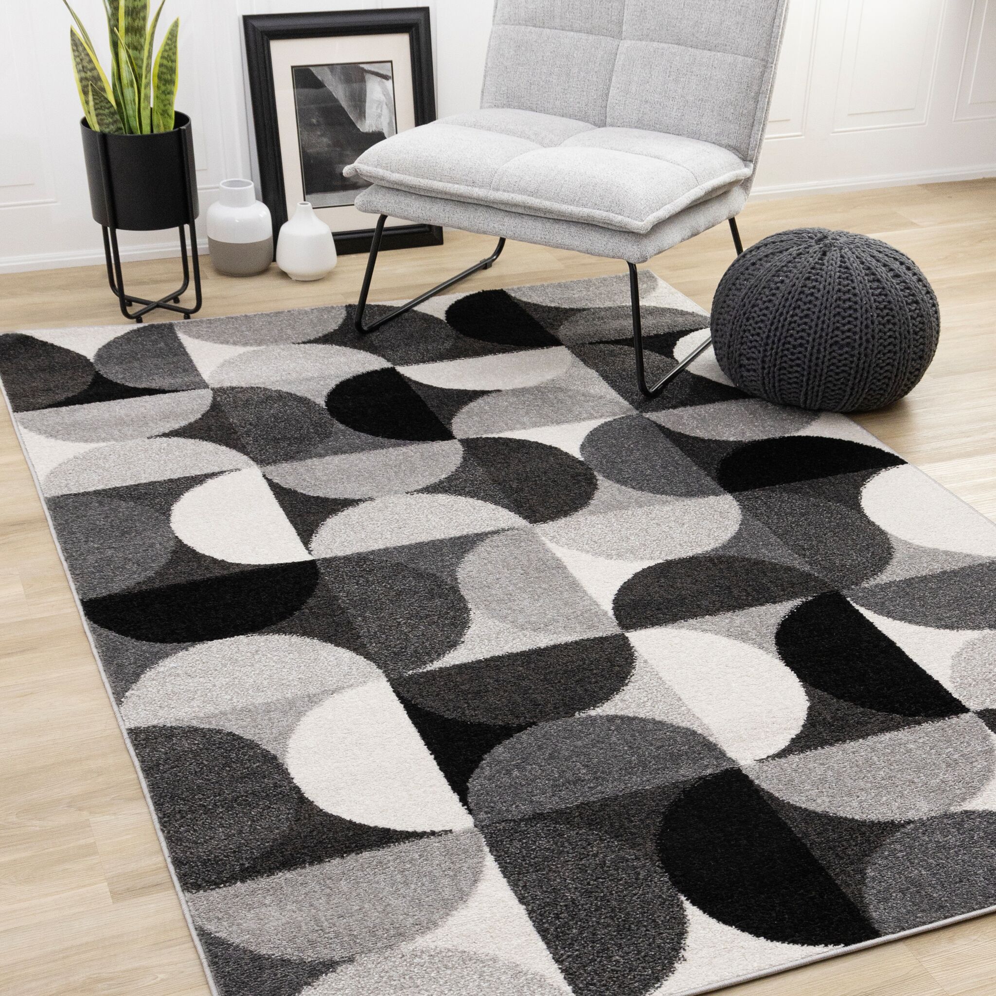 Eclipse 5'3" x 7'7" Mid-Century Modern Design Area Rug - Grey, Black, White