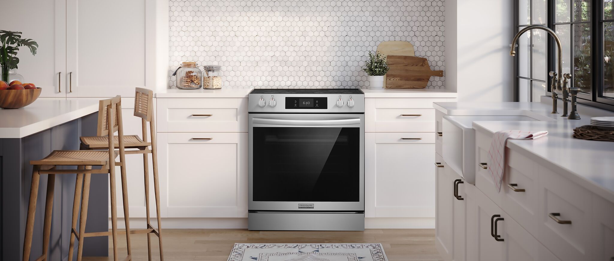 Frigidaire Gallery Stainless Steel Freestanding Gas Range with Stone-Baked Pizza (6.2 Cu. Ft.) - GCFG3070BF