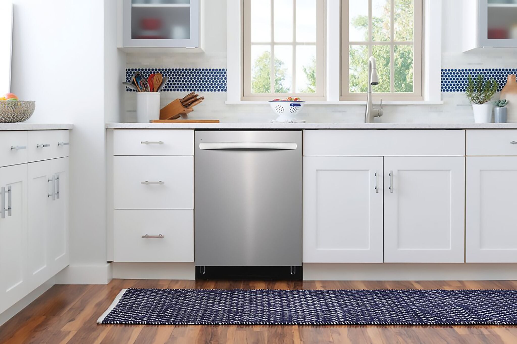 Frigidaire Smudge-Proof Stainless Steel Built-In Dishwasher - FDSH4502BF