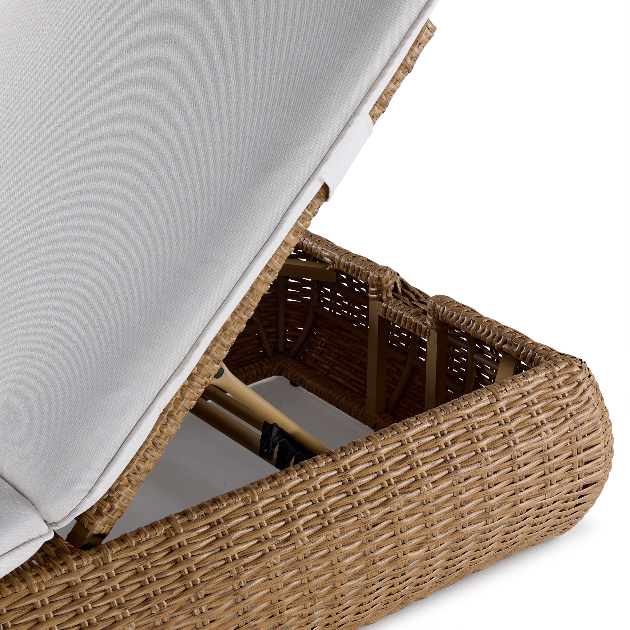 Gelato Outdoor Lounger - Beige