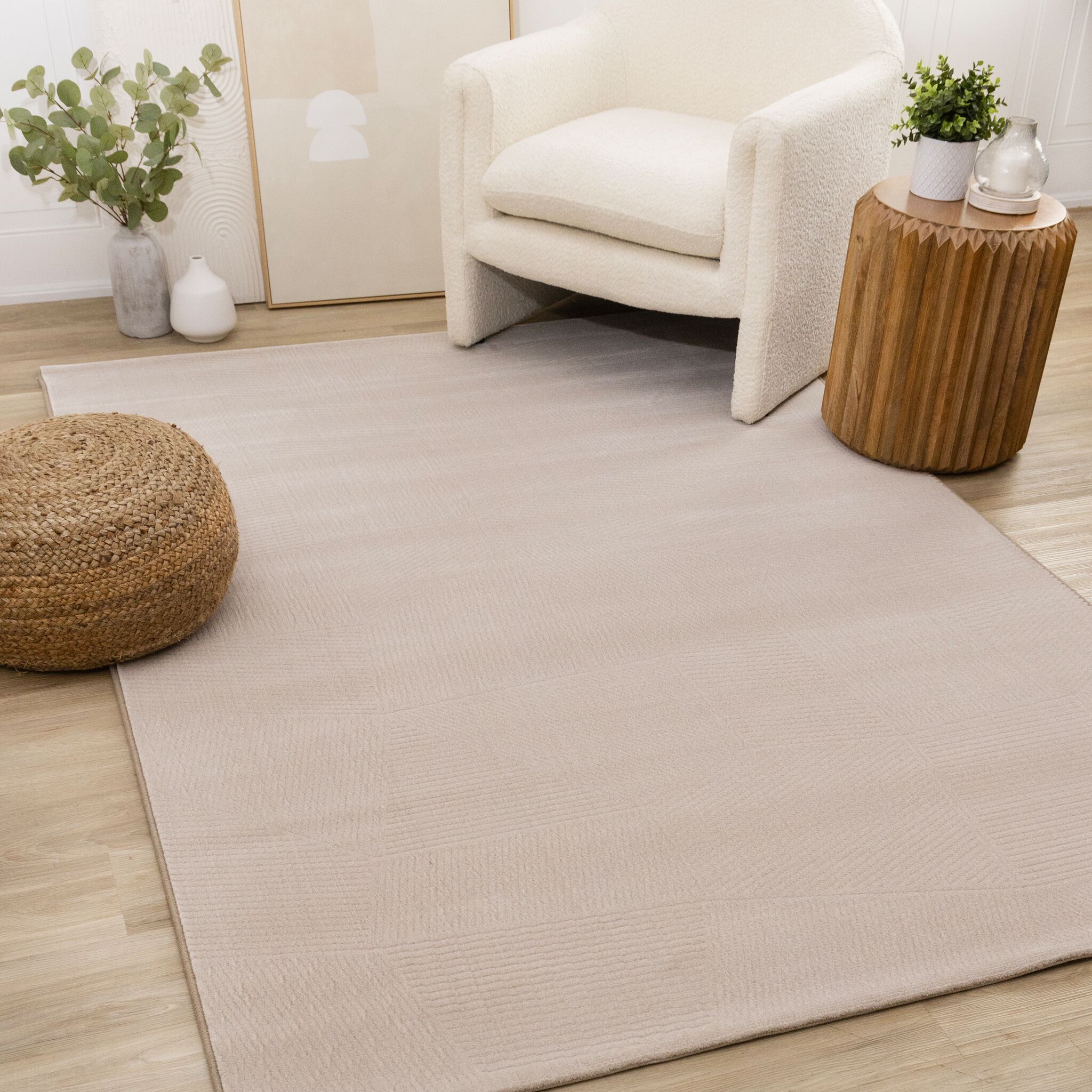 Himalaya 6'7" x 9'6" Striped Geometic Shape Area Rug - Taupe