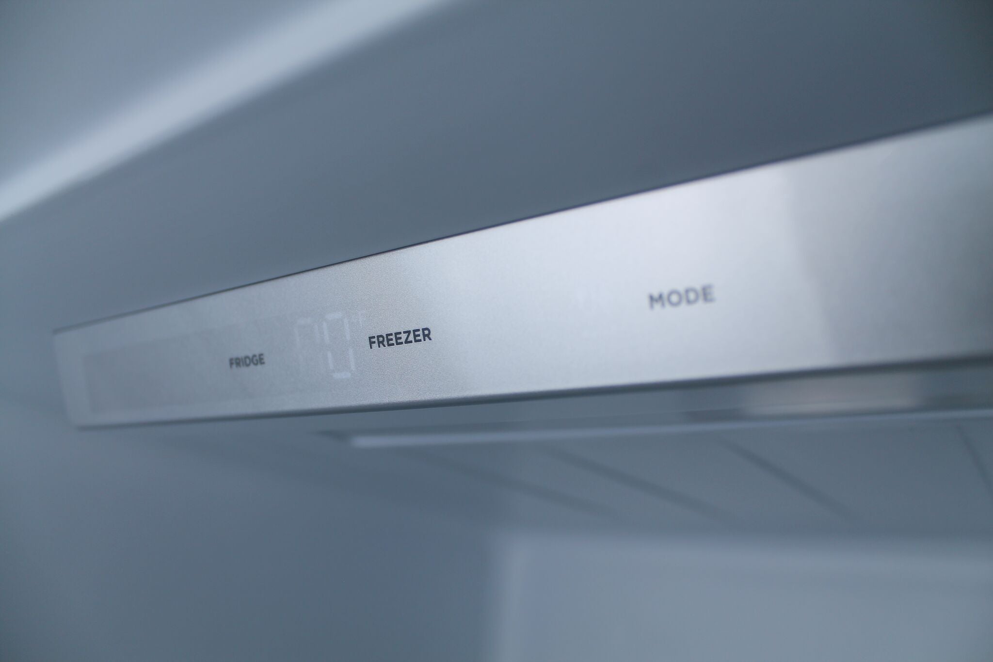 Marathon 30" 18 Cu. Ft. White Bottom-Freezer Refrigerator  - MFF179WBM-LH