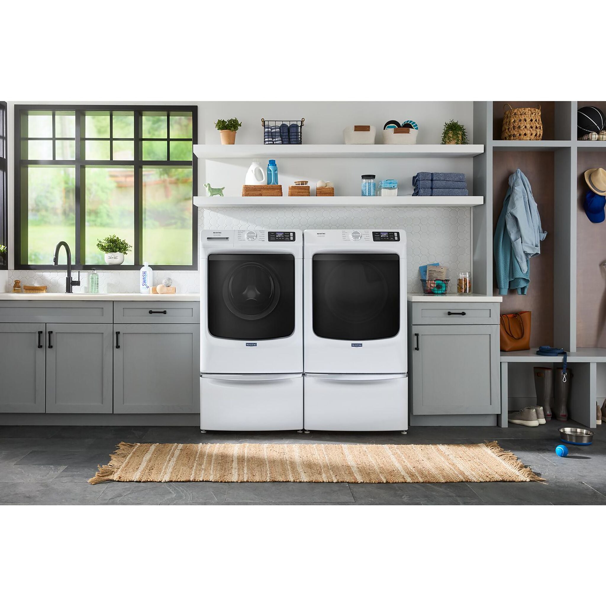 Maytag White Gas Dryer with Pet Pro (7.4 Cu.Ft.) - MGD7020RW