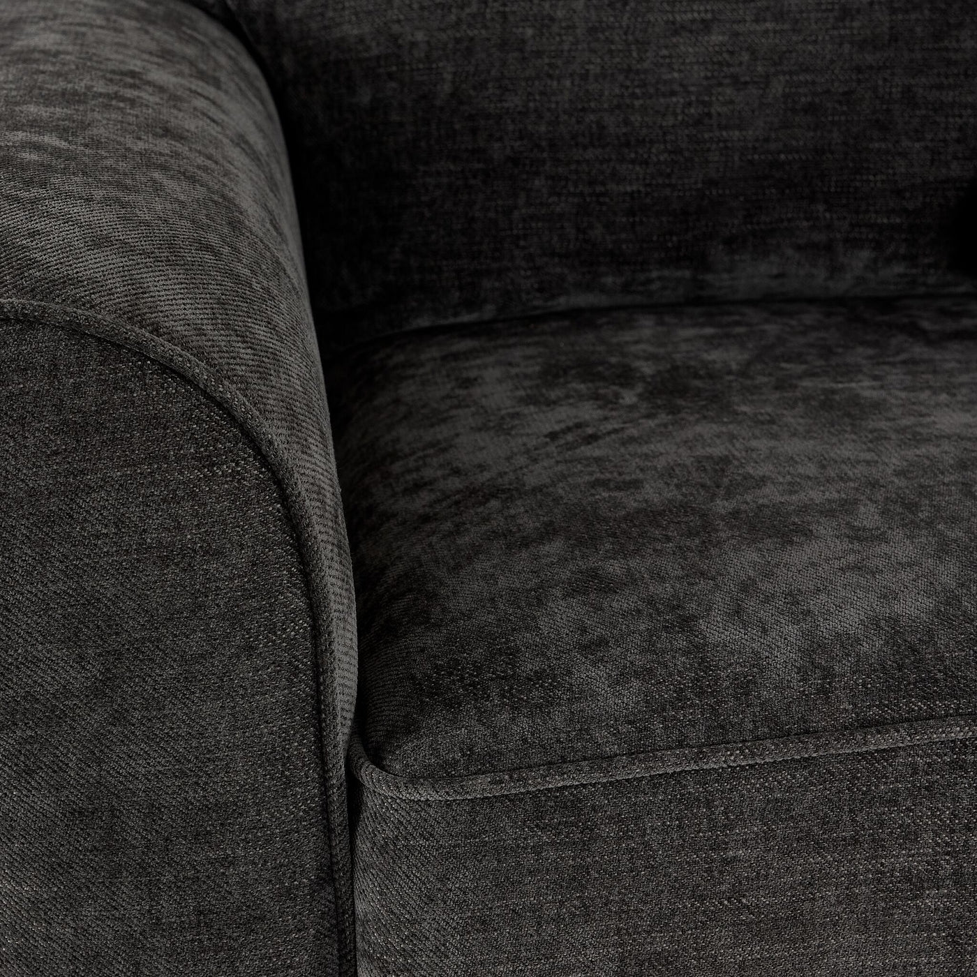 Noche Loveseat - Graphite