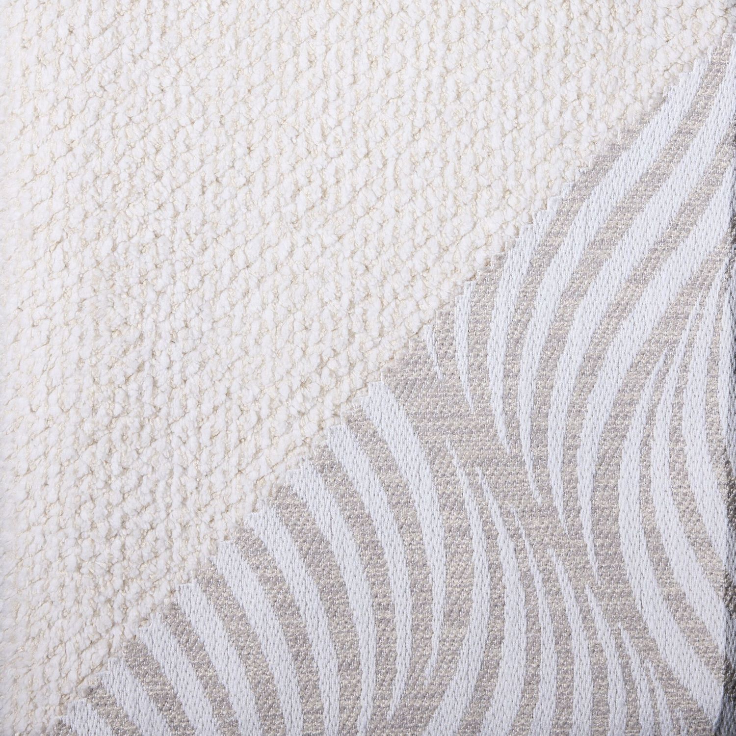 Duffield Loveseat - Snoopy Ivory