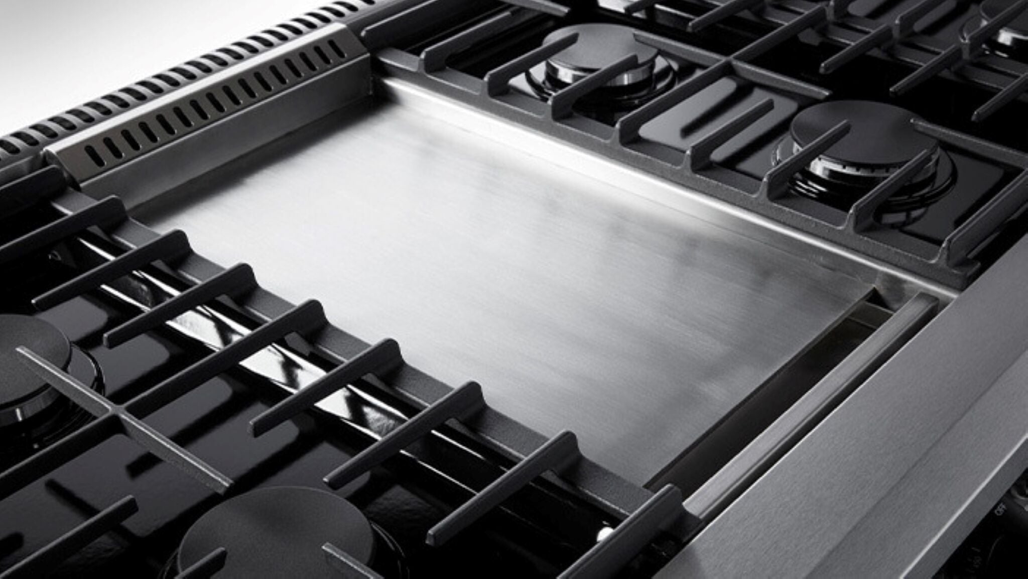 Thor Kitchen Stainless Steel Freestanding Gas Dual Oven Range (6.8 Cu. Ft.) - LRG4807U