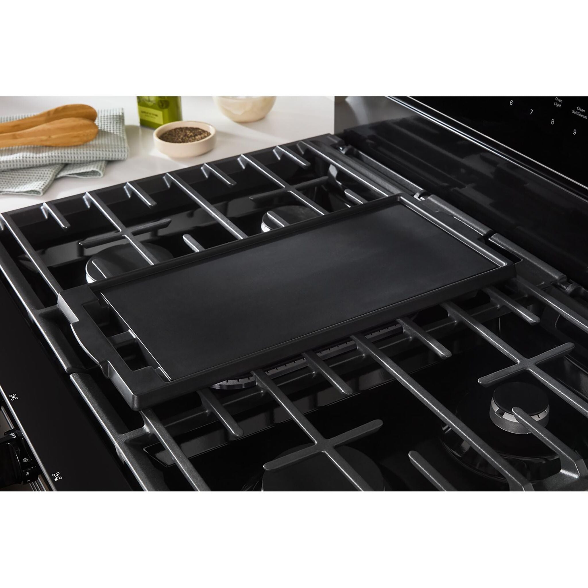 Whirlpool Black Gas Freestanding Range (5 Cu.Ft.) - WFGS7530RB