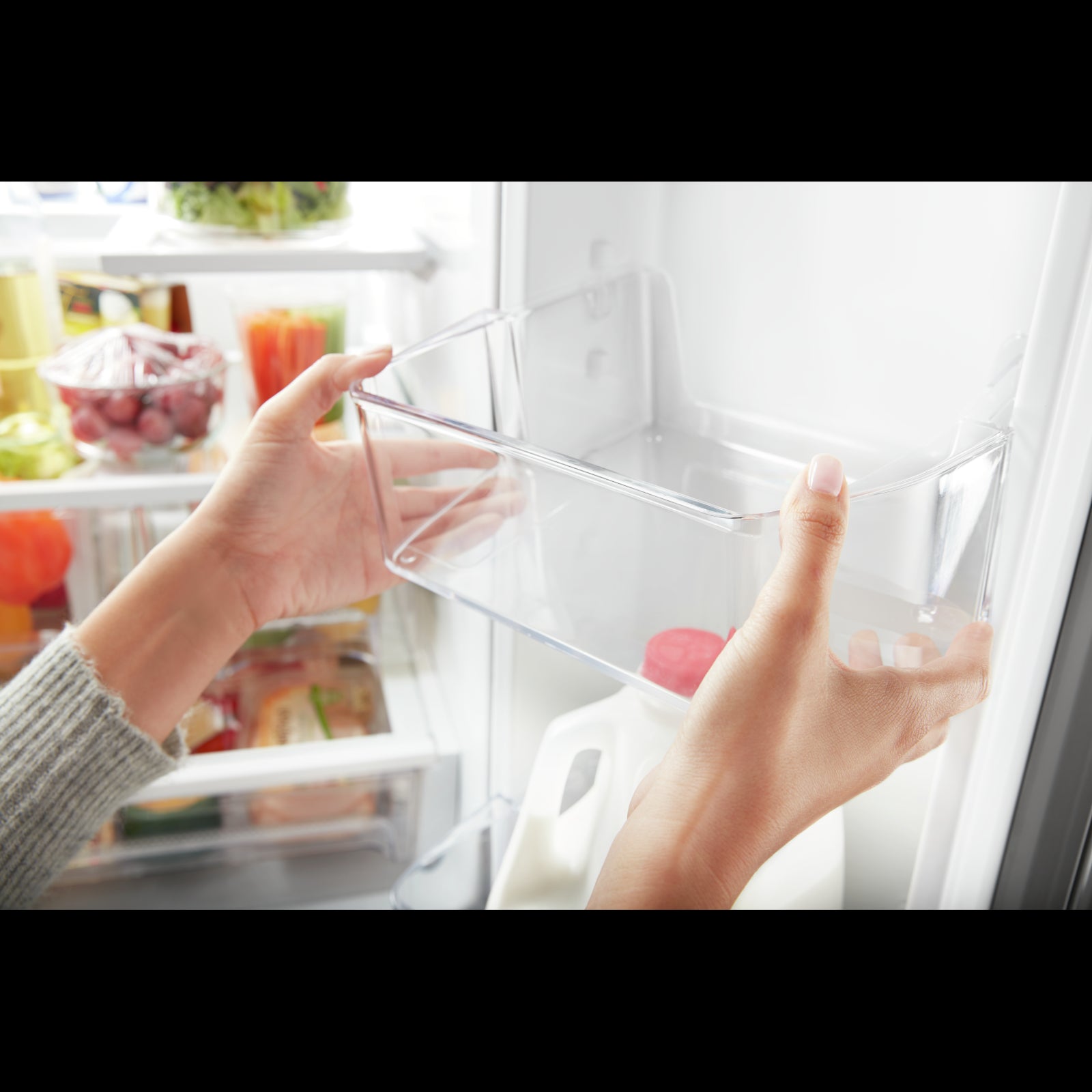 Whirlpool 29.5" 20 Cu. Ft. Stainless Steel French Door Refrigerator - WRF560SFHZ