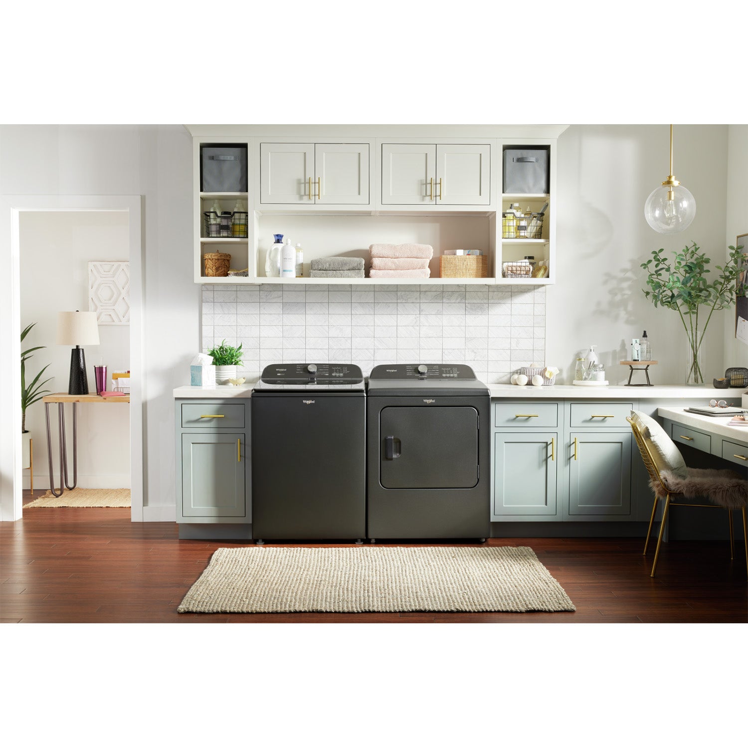 Whirlpool Volcano Black Top Load Washer (6.1 Cu Ft) & Volcano Black Gas Dryer (7.00 Cu Ft) - WTW6157PB/WGD6150PB