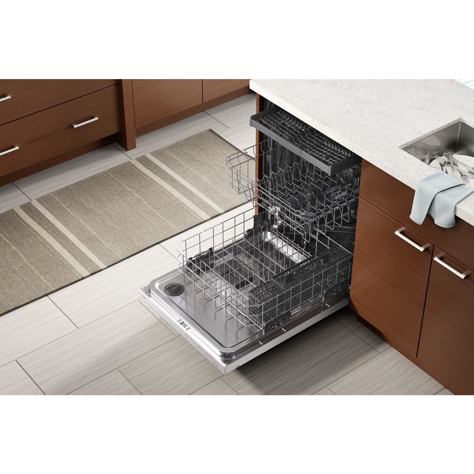 Whirlpool 24" White Large Capacity Dishwasher with 3rd Rack (47 dBA) - WDT750SAKW