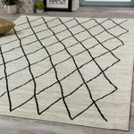 Meridian Pen-Drawn Trellis Lines Area Rug - 5' X 8' - Grey